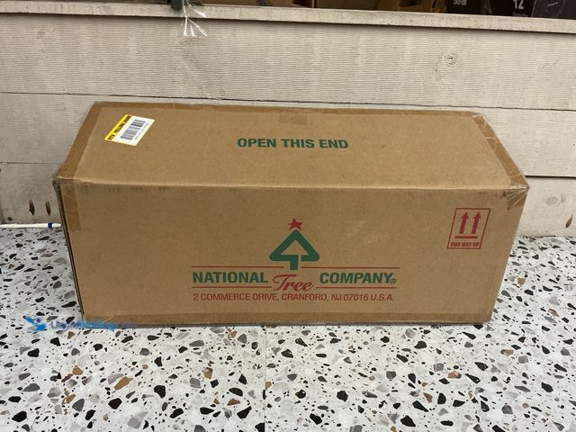 Lot 49-5447542 - PARTS AND REPAIR. National Tree Company Pre-lit Artificial Tree For Entrances and Christmas| Include...