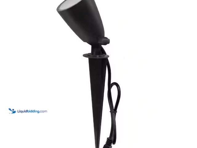 Lot 49-3566814 - Commercial Electric
Line Voltage Bronze LED Landscape Flood Light with Spike, Unused in a PK of 2