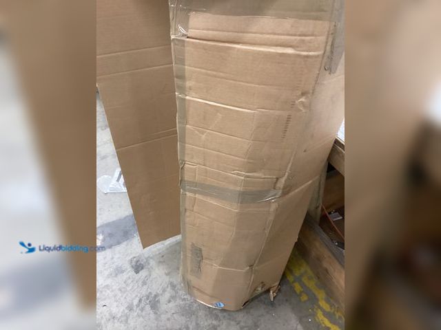 Lot 49-5450248 - Marble Sink, Used, Cracked in 2 places.