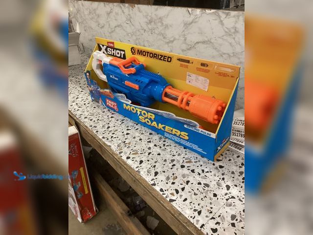 Lot 49-3527894 - XSHOT Water Motorized Gatling Water Blaster with Tripod by ZURU Item is unused.