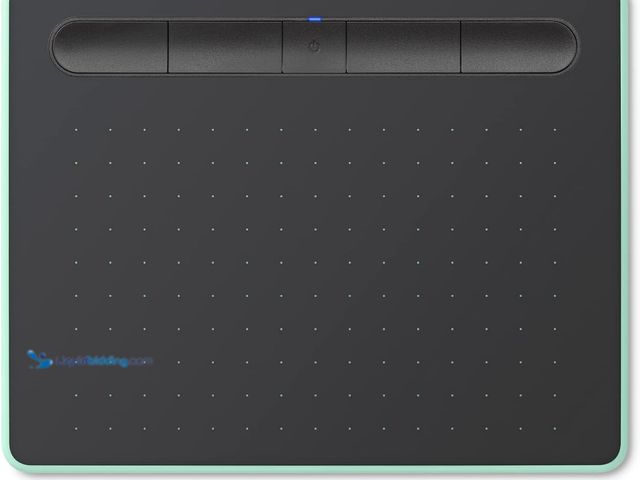 Lot 49-5453763 - Wacom Intuos Small Bluetooth Graphics Drawing Tablet, Portable for Teachers, Students and Creators, ...