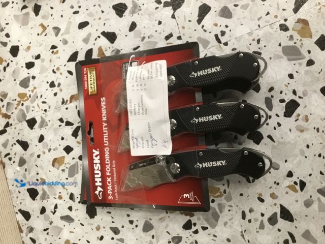 Lot 49-5408179 - Lot of 2. Husky Folding Lock-Back Utility Knife (3-Pack)[Model # 99732] Unused