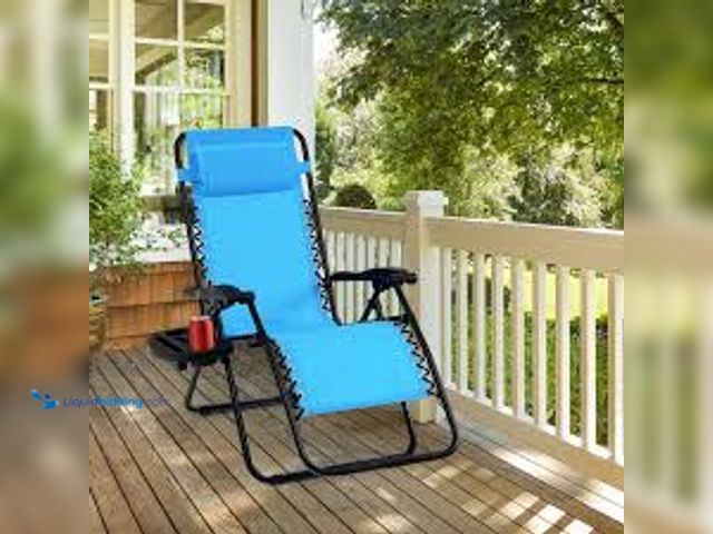 Lot 49-5433898 - Outdoor Zero Gravity Chair. Item is Unused In Blue 2pk