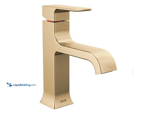 Lot 49-5544694 - Delta Velum Gold Single Handle Single Hole Bathroom Faucet with Deckplate Included and Drain Kit Inc...