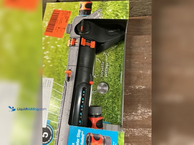 Lot 49-5487116 - Gardena 3800 sq ft Metal Oscillating Sprinkler W/ Aqua Zoom Model 18714-81 New