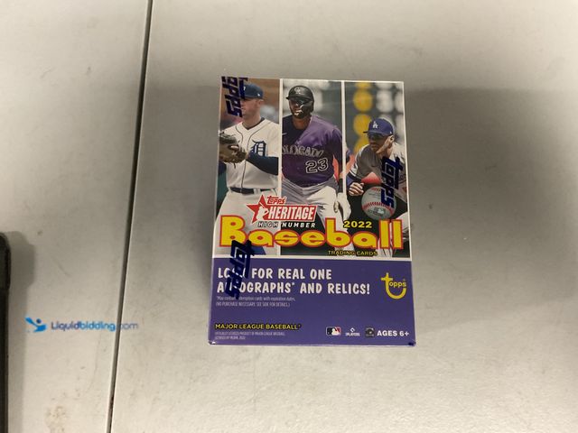 Lot 49-1811380 - COLLECTIBLE FACTORY SEALED 2022 TOPPS HERITAGE HIGH NUMBER BASEBALL BLASTER BOX.
