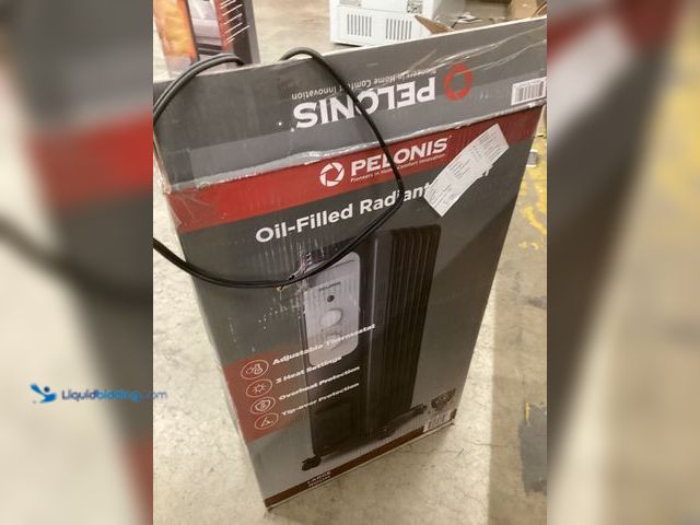 Lot 49-5452383 - Pelonis
1,500-Watt Oil-Filled Radiant Electric Space Heater with Thermostat. SKU # 682101 Item is u...