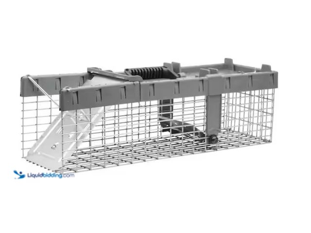 Lot 49-1622618 - Havahart Small 1-Door Humane Catch-and-Release Live Animal Cage Trap for Squirrel, Weasel, Chipmunk,...