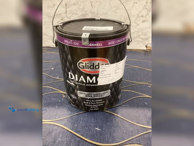Lot 49-5490254 - Glidden Diamond
1 Gal. Pure White Base 1 Flat Interior Paint with Primer Internet # 304343522
Mode...