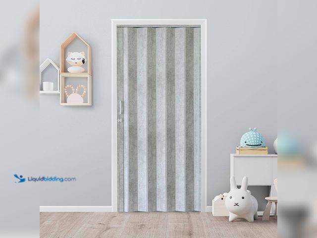 Lot 49-5538638 - Everbilt
Accordion Door Saturn Stone Grey 36 in. x 80 in. Model # SAT-36X80SG. Unused