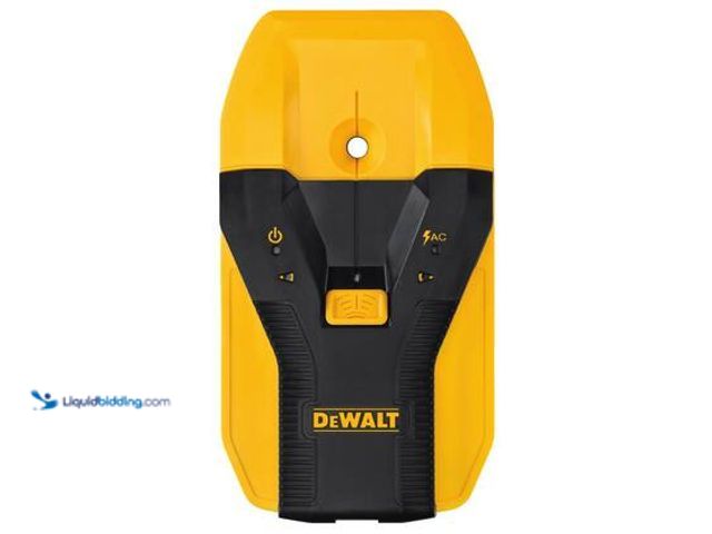 Lot 49-5559632 - DEWALT 1-1/2 in. Stud Finder. Unused