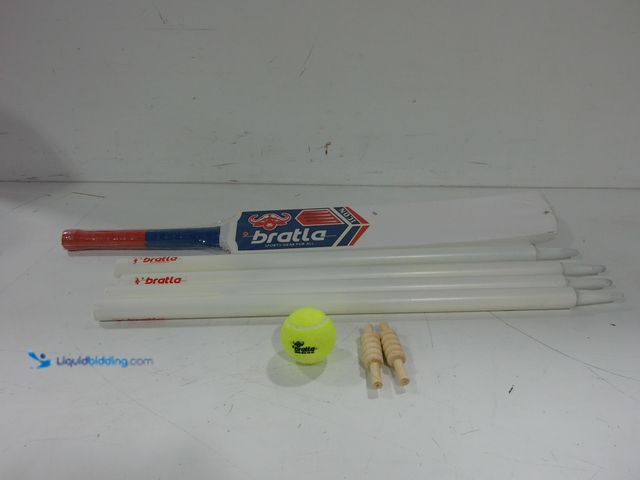 Lot 49-2026349 - adult cricket set. Model #CB14934-FBA. Slightly used, scuffs and scratches. Has attachments, and bag...