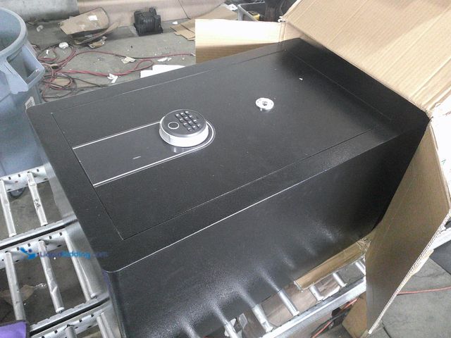 Lot 49-3464253 - Biometric Floor Safe, Unused, Scuffs/scratches, HAS KEYS.  Ref#4G0801
