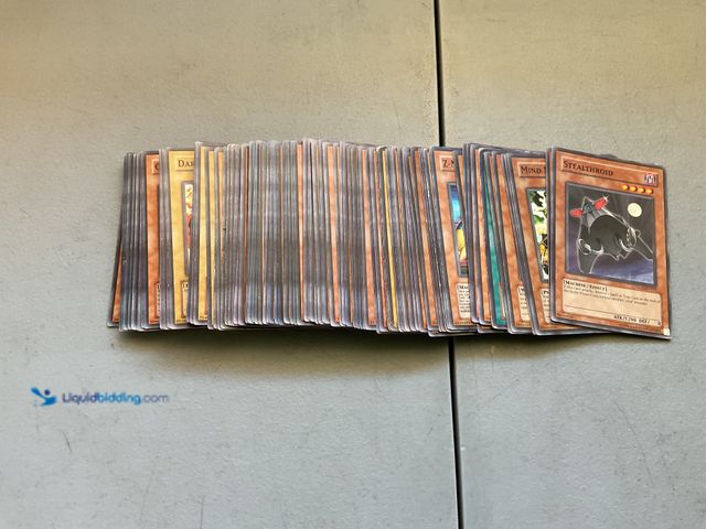Lot 49-1977203 - Other WOW AN AMAZING LOT OF 100+ COMMON YU-GI-OH CARDS FROM VARIOUS YEARS AND TYPES AN AMAZING LOT F...
