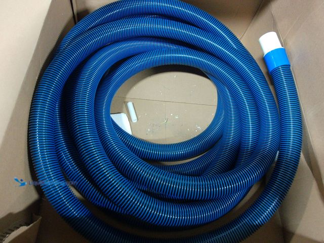 Lot 49-1567706 - 2" x 50 ft. Pool Vacuum Hose, Blue, Slightly used.   Ref#AMARELIST