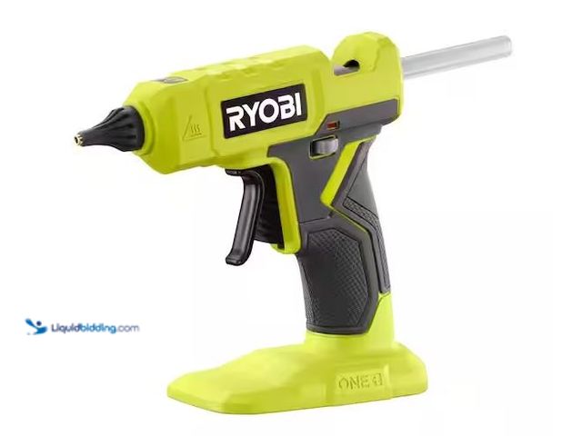 Lot 49-3472058 - RYOBI ONE+ 18V Cordless Glue Gun (Tool Only) with (3) General Purpose Glue Sticks Model # PCL921B, U...