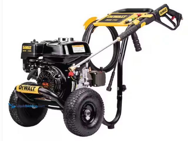 Lot 49-1593608 - DEWALT 3600 PSI 2.5 GPM Gas Pressure Washer with Honda GX200 Engine, Heavy-Duty Commercial Cold Wate...