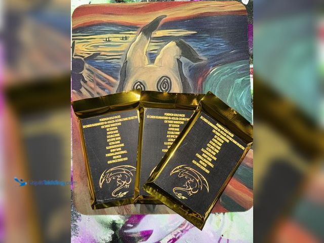 Lot 49-1817418 - 3 sealed Pokemon gold packs. 25 cards per pack. Guaranteed 10 foil cards and at least 1 double rare ...