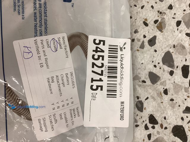 Lot 49-5452715 - Eastman Gas Range & Dryer Connector Kit 5/8'' OD Item is unused.