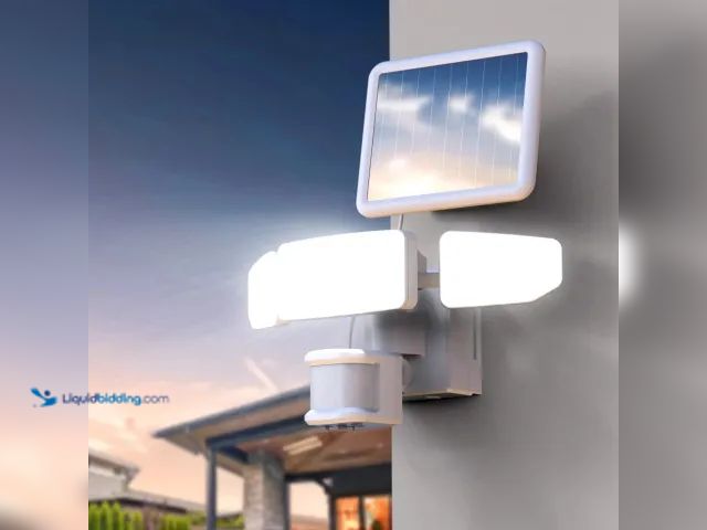 Lot 49-1622539 - KODA Motion Activated Solar LED Floodlight, Slightly Used, Unable to test, Model 840010304817,    Re...