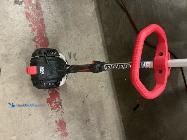 Lot 49-5559185 - Hyper Tough 26cc 2 Cycle Gas 17" Curved Shaft String Trimmer, no Shield  USED