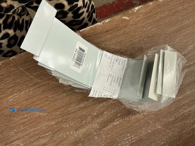 Lot 49-5449534 - HAYDON
Heat Base 750 3 in. Wall Trim for Haydon Baseboard Heaters (4pack) (used