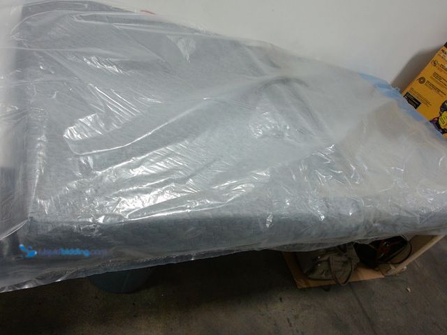 Lot 49-2022962 - Sweetnight 5" Thick Foam Twin Mattress with Gray Zippered Cover, Unused.   Ref#LB RELIST