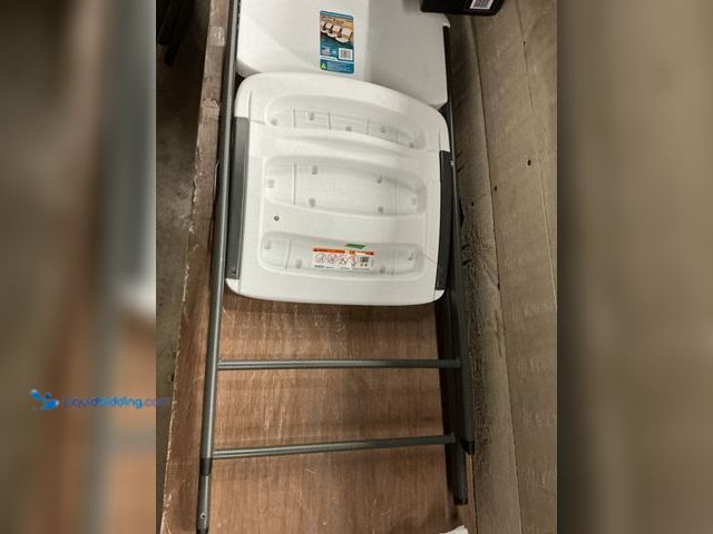 Lot 49-3529016 - Lifetime - LFT2802 - Folding Chairs - 081483028026 Unused