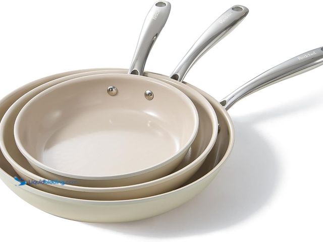 Lot 49-3531166 - Redchef Nonstick Frying Pans Set, Ceramic Pan Skillet, Non Toxic Pans for Cooking, 8" 9.5" 11" Ceram...