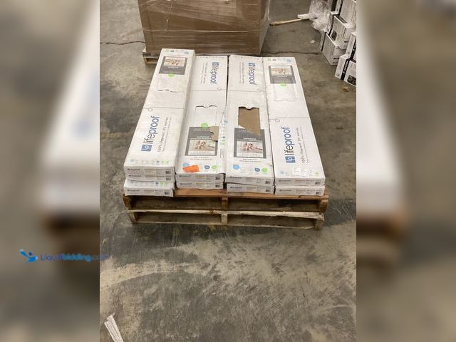 Lot 49-5486721 - Lifeproof Vinyl Plank Flooring Pattern No:I06204L Item is unused in a PK of 9 Boxes, 20.6 sq. ft / c...
