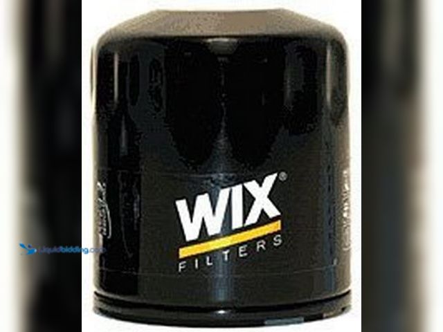 Lot 49-5548999 - QTY 6 - WIX Racing Filters Spin-On Lube Filter MODEL:B000C9WL6U UNUSED.