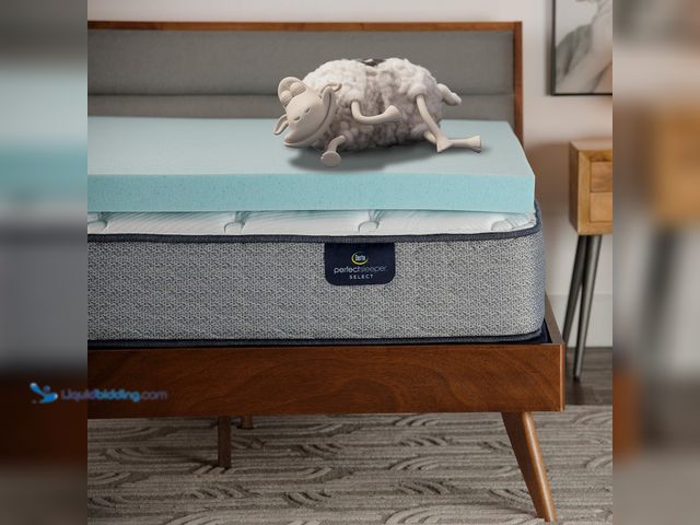 Lot 49-5406942 - Serta ThermaGel Cooling, Pressure-Relieving Memory Foam Mattress Topper, 3 Inch, Queen,Blue, Unused.
