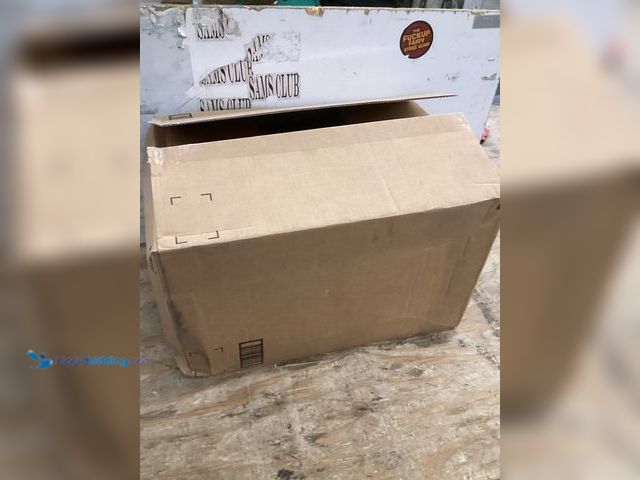 Lot 49-5454311 - Faux Gucci (PRINT) Carseat Covers (2) Item unused.