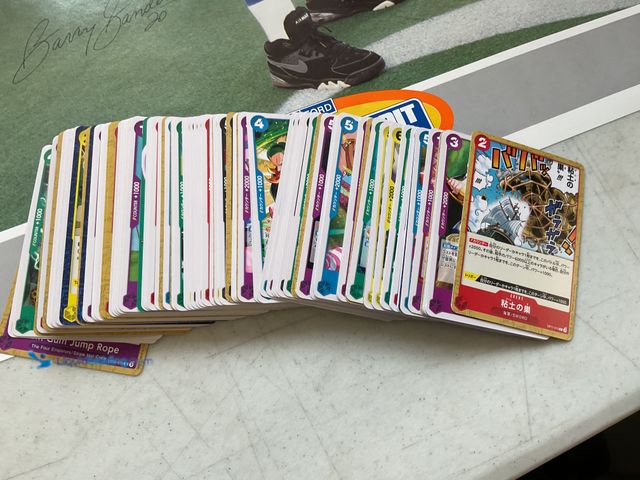 Lot 49-5350255 - AWESOME STACK OF 100+ ONE PIECE COLLECTIBLE CARDS VARIOUS YEARS AND TYPES LOADED WITH GREAT CARDS