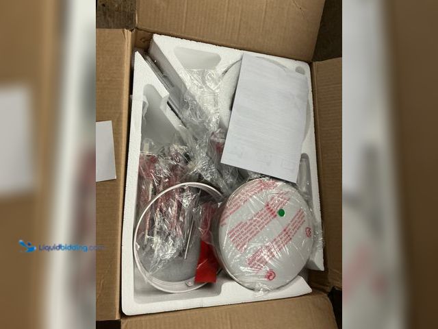 Lot 49-5463269 - 42in Ceiling Fan (attachments and hardware included) (unable to test) Unused