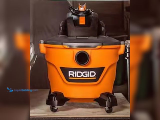 Lot 49-3614404 - RIDGID 9 Gal. 4.25 Peak HP NXT Shop Vacuum Wet Dry Vac with General Debris Filter,, Model # HD0900, ...