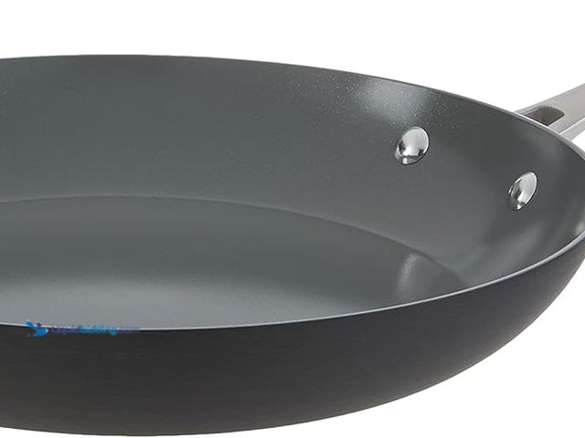 Lot 49-5477836 - Bialetti 11.75" Ceramic Pro Non-Stick Hard Anodized Aluminum Frying Pan, Gray New