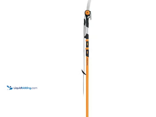 Lot 49-5555349 - Fiskars
16 ft. Extendable 1.25 in. Cut Capacity 15 in. Saw Blade Tree Pruner with Chain-Drive, Unus...