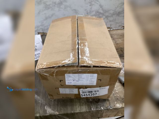 Lot 49-5454207 - Box of Cable U-Brackets 80pk. Item is Unused