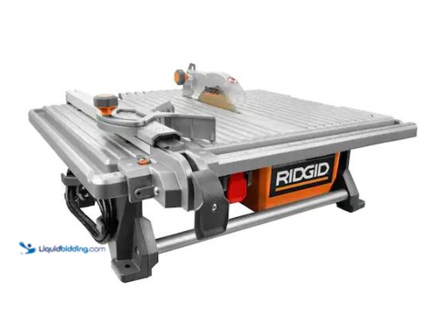 Lot 49-1624518 - RIDGID 6.5-Amp 7 in. Blade Corded Table Top Wet Tile Saw Model # R4021, Used, Has Attachments, Unabl...