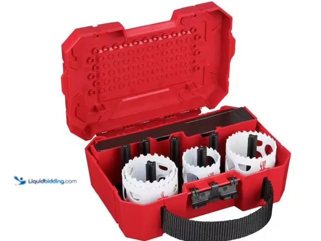 Lot 49-2026094 - Milwaukee Hole Dozer Bi-Metal Hole Saw Kit (8-Piece), Model # 49-22-4019. MSRP: $49.97. Used.  Ref#P...