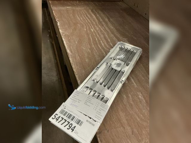 Lot 49-5477794 - AIR VENT 84126 16" x 4" Aluminum UNDREVE Vent (4pack) New