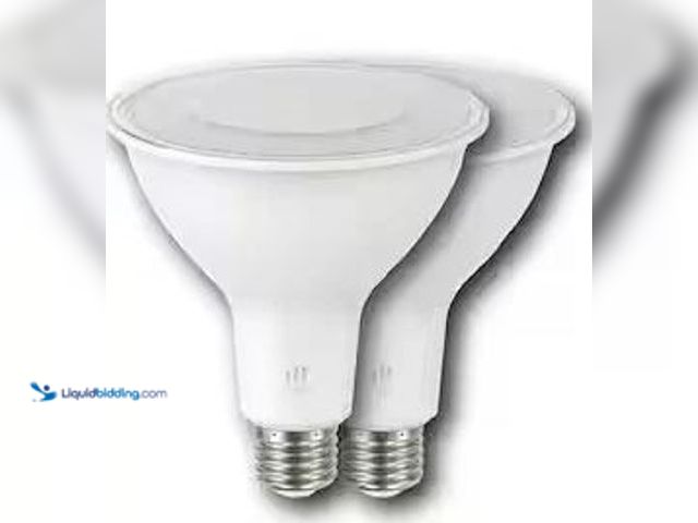 Lot 49-5452507 - Ecosmart Dimmable Spot LED Light Bulb Daylight 90/120/150W (2-pack). Item is unused in a pack of 3.