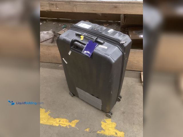 Lot 49-5483458 - Ricardo Grey Hard case Rolling Luggage, 2 pc. Used, broken lock.