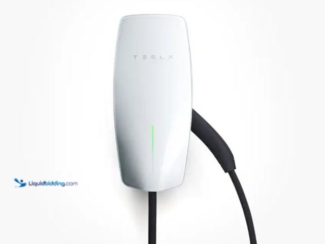 Lot 49-5510533 - Tesla - Wall Connector Level 2 Hardwired Electric Vehicle (EV Charger) - up to 48A - 24' - White Ite...