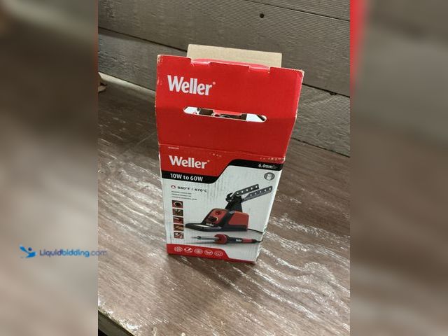 Lot 49-5477772 - Weller
Corded Electric Soldering Iron Station with WLIR60 Precision Iron (powers on) (unable to tes...