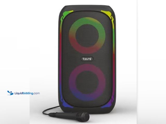 Lot 49-5542465 - Tzumi
Super Bass Jobsite Speaker, Unused with no attachments battery or charger, powers on
