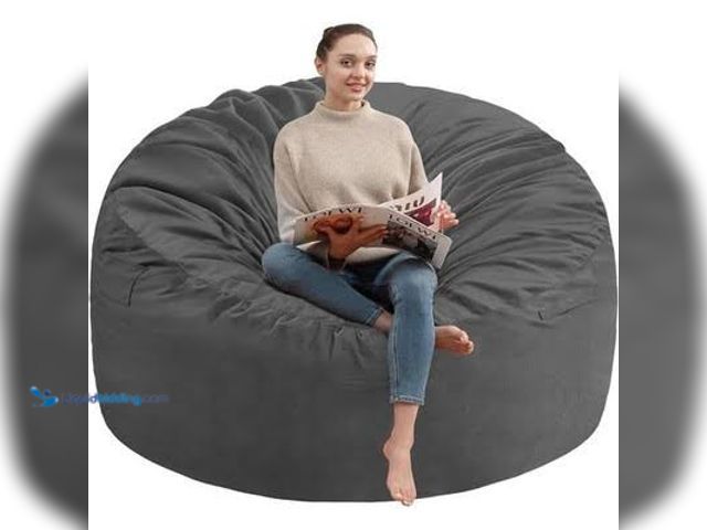 Lot 49-5553180 - GRAY CRUSHED VELVET ADULT SIZE BEAN BAG WITH POCKETS UNUSED.