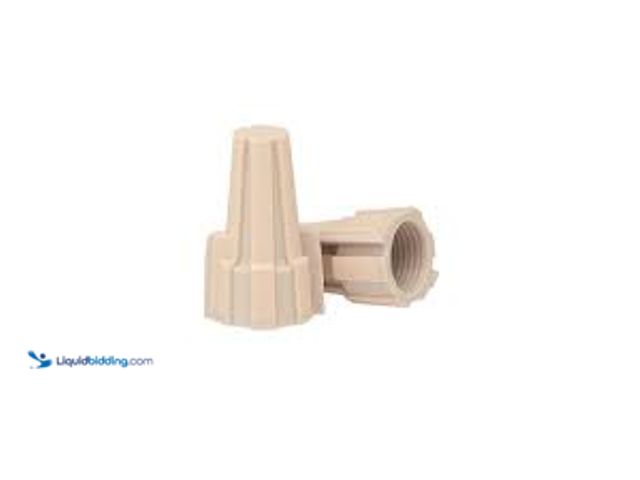 Lot 49-5485160 - Commercial Electric Soft Grip Winged Wire Connector Tan (500-Pack) Model # EGWT-500. Unused.