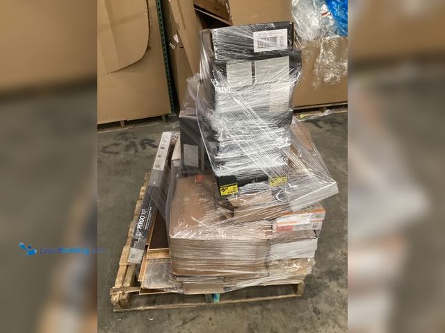 Lot 49-5454252 - Pallet Of Miscellaneous Flooring, Different Makes, Colors and sizes. IMPORTANT Please note that the ...